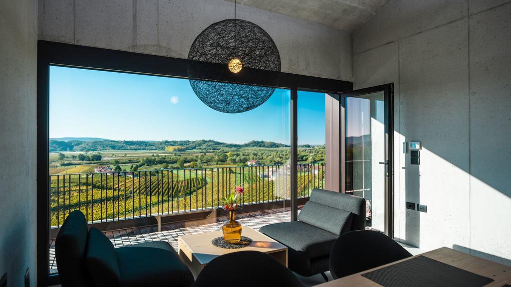 Fana Estate Apartman Dobrovo Kültér fotó